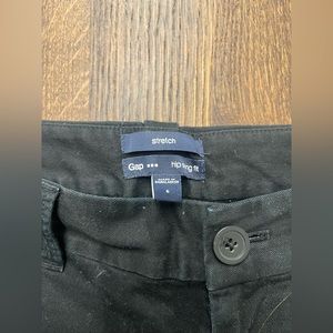 Women’s Gap Black Hip Snug Stretch Flared Leg Pants